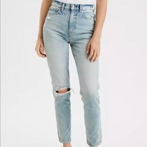 American Eagle High Waist Mom Jean